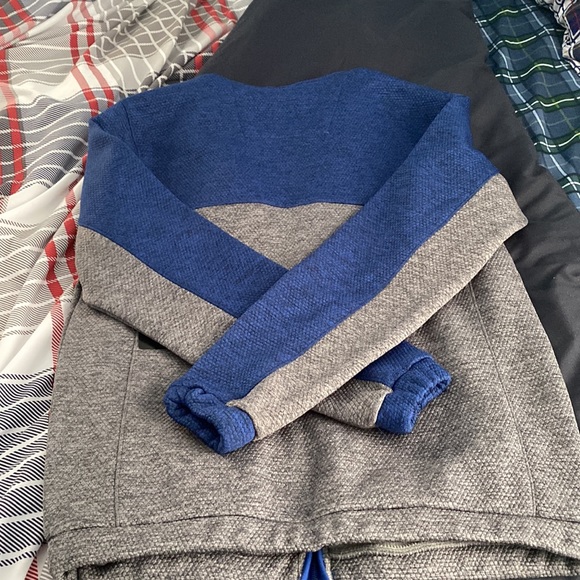 NWT fleece lined zip up Giants sweater jacket - Picture 3 of 4